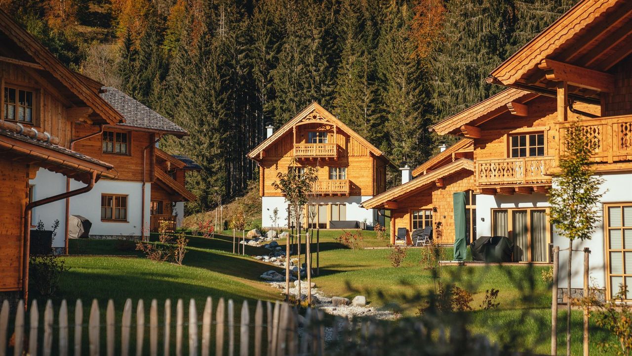 Chalets am  Gradenbach im Herbst Chalets am  Gradenbach im Herbst